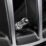 nakretki-na-wentyle-z-logo-bmw-m-1m-m2-m3-m4-m5-m6-m8-36122447402