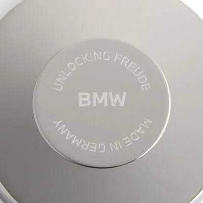 brelok-breloczek-bmw-logo-color-e30-e46-e60-e34-e39-e38-e90-f30-g01-f10-stan-opakowania-oryginalne