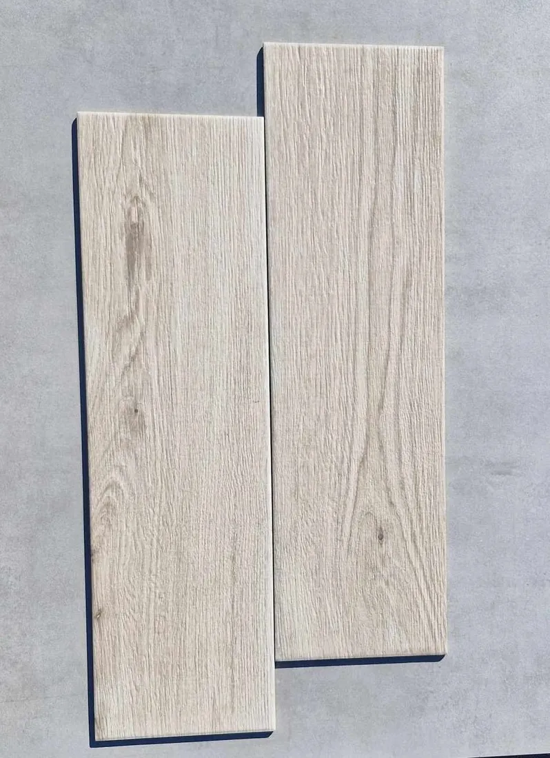 plytki-podlogowe-gres-beige-600x175x8-stan-nowy