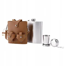 piersiowka-z-kieliszkami-duza-500ml-z-pokrowcem-alkohol-zestaw-na-prezent