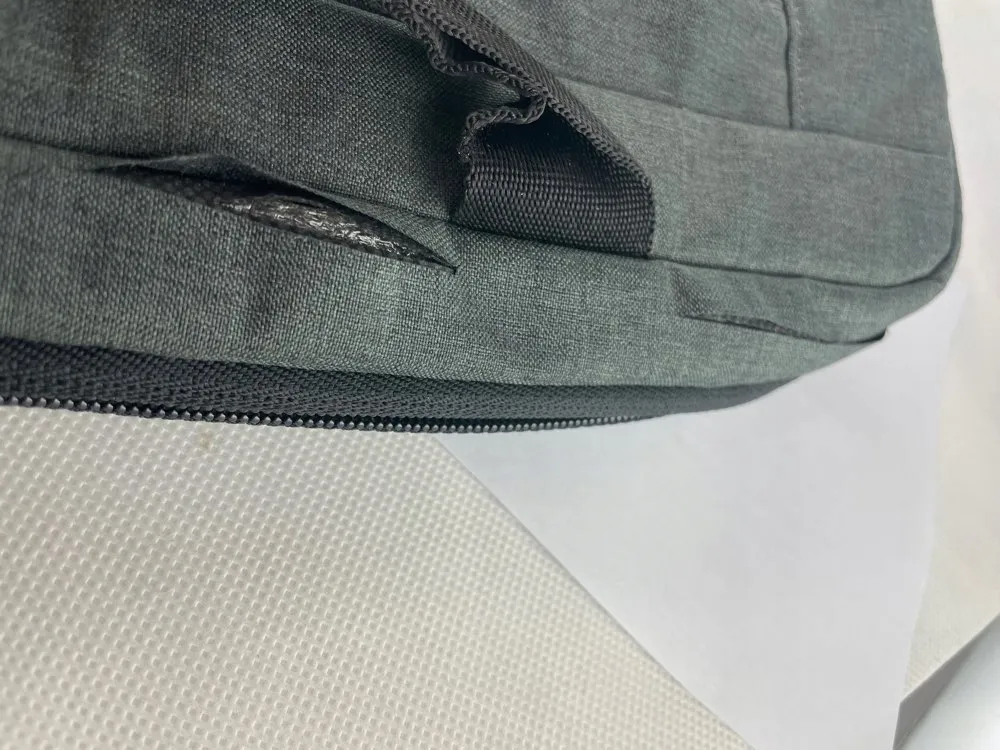 torba-do-laptopa-case-logic-era-14-szara