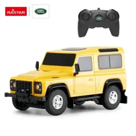 land-rover-defender-skala-1-24-rastar-78500-samochod-sterowany-zolty
