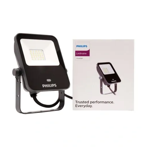 halogen-bialy-neutralny-1050-lm-10-w