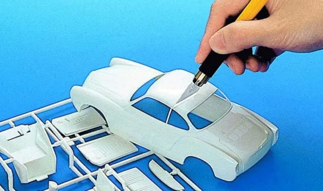 ak-4-skalpel-marka-olfa