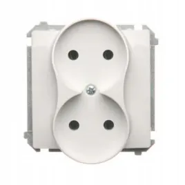 simon-basic-gniazdo-podwojne-80x75x45mm-16a-ip20-bialy-bez-uziemienia