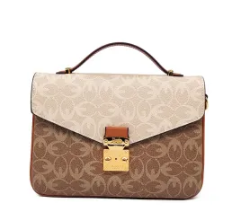 torebka-kuferek-listonoszka-guanchi-bezowa-brazowa-z-klapa