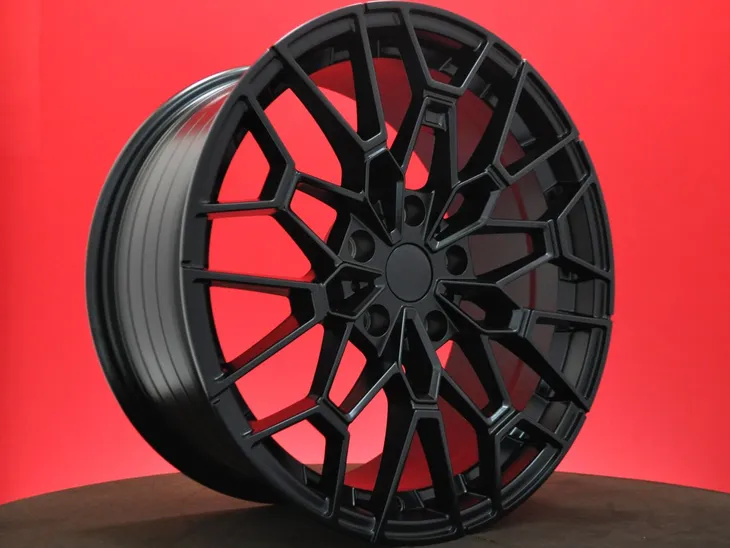 felgi-18-5x120-bmw-1-e81-e82-e87-e88-f20-f21-3-iii-e46-e90-e91-e92-e93-lci-powloka-matowa