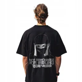 koszulka-czarna-meska-oversize-z-nadrukiem-streetwear-monochromatyczna-moda