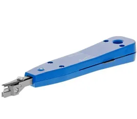 zaciskarka-przewodow-sieciowych-instalacja-gniazd-sieciowych