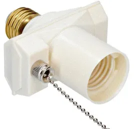 oprawka-zarowki-e27-wlacznikiem-lancuszkowym-gniazdem-euro