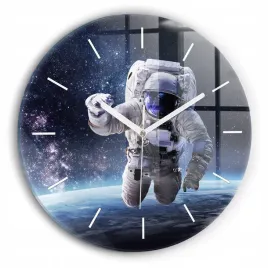 duzy-zegar-szklany-do-mieszkania-z-nadrukiem-astronauta-nad-ziemia-fi30-cm
