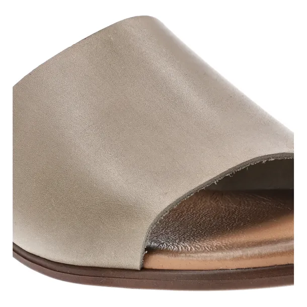 klapki-armodo-40421-bf-taupe-plec-produkt-damski