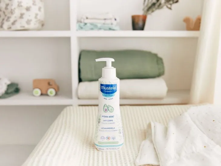 mustela-bebe-mleczko-do-ciala-500ml-wielkosc-produkt-pelnowymiarowy