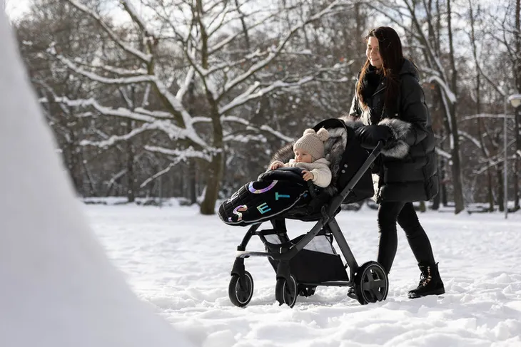 mufka-z-lisem-black-stan-nowy-marka-sensillo