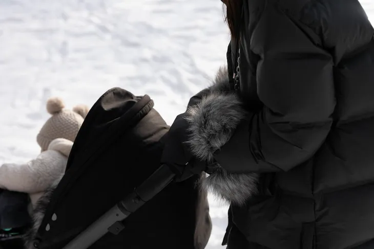 mufka-z-lisem-black-stan-nowy-produkt-wprowadzony-do-obrotu-na-terenie-ue-przed-13-12-2024-tak