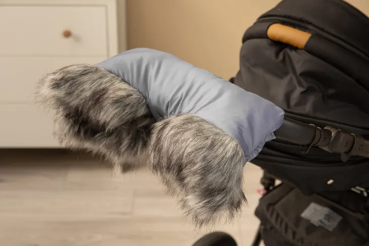 mufka-z-lisem-graphite-kolor-producenta-szary