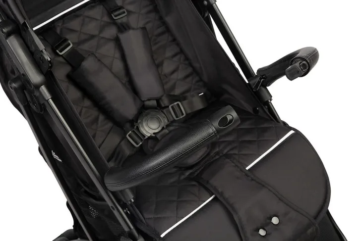 wozek-spacerowy-trail-black-stan-nowy-kolor-czarny