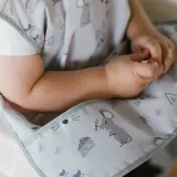 1641-01-fartuszek-mouse-bohater-brak