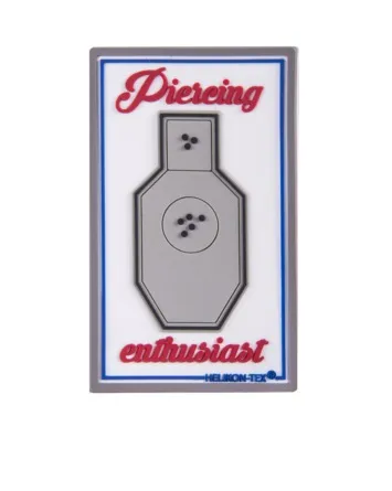 helikon-tex-emblemat-piercing-enthusiast-bialy