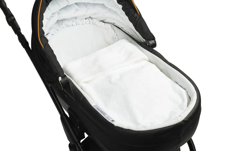 komplet-do-chrztu-do-wozka-stan-nowy-bohater-brak