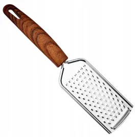 tarka-kuchenna-do-tarcia-sera-czosnku-warzyw-owocow-male-oczka