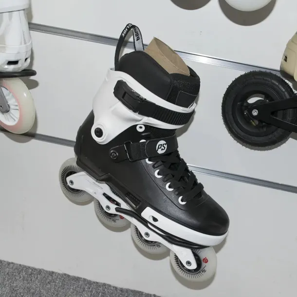 rolki-powerslide-next-core-black-80-38-39-kolor-czarny