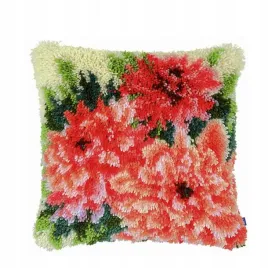 astry-szydelkowanie-shaggy-haftowanie-na-kanwie-poduszka-diy-kwiaty-ogrod