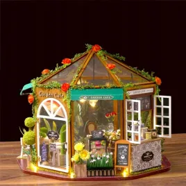 miniaturowy-domek-stylowa-oranzeria-kwiaty-szklarnia-diy-slonce-niebo