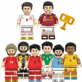 pilkarskie-gwiazdy-pilkarzyki-klocki-lewandowski-raul-eriksen-suarez-heung
