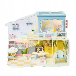 drewniany-domek-diy-wiosenne-przebudzenie-prezent-kreatywny-dla-dziewczynki