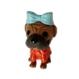 figurka-piesek-buldog-model-z-niebieska-kokardka