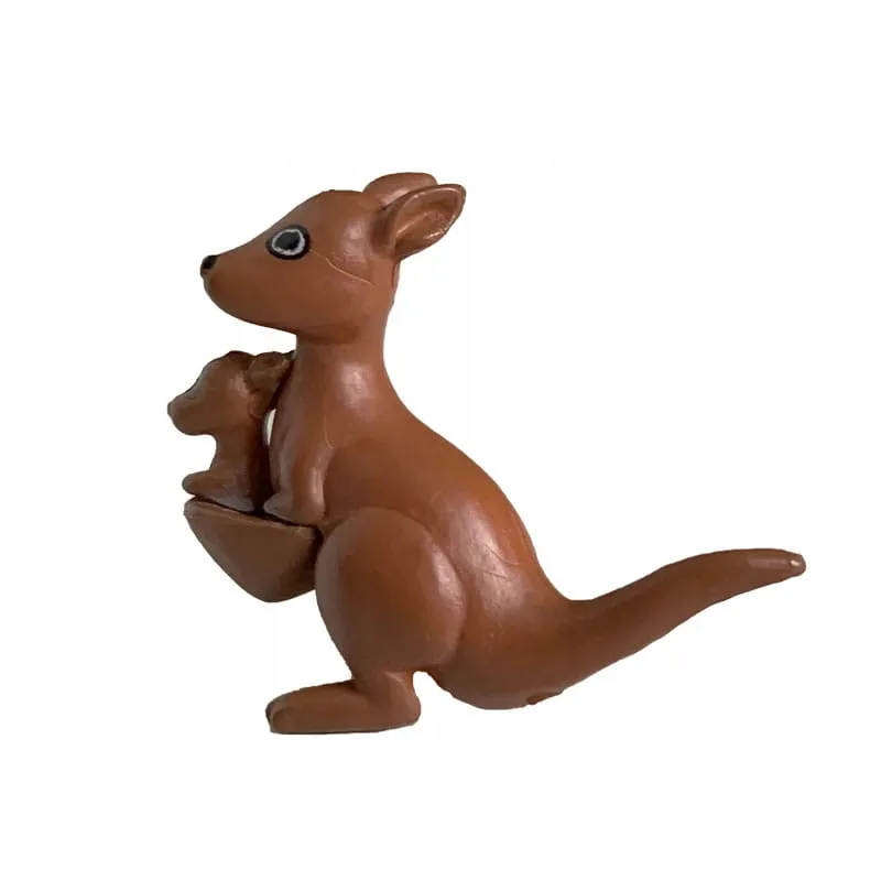 figurka-kangurek-model-brazowy
