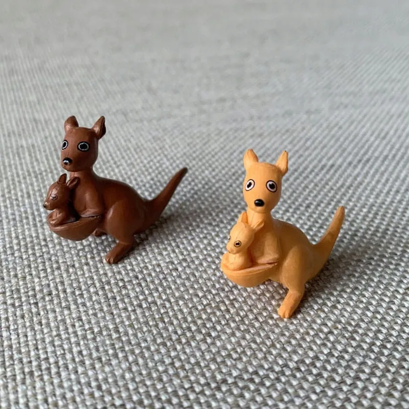 figurka-kangurek-model-brazowy