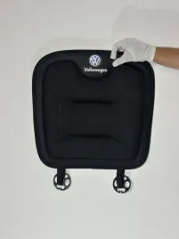 mata-ochronna-siedzenie-volkswagen-uniwersalna-poduszka-na-fotelskora-pu