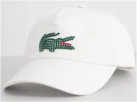 czapka-z-daszkiem-lacoste-biala