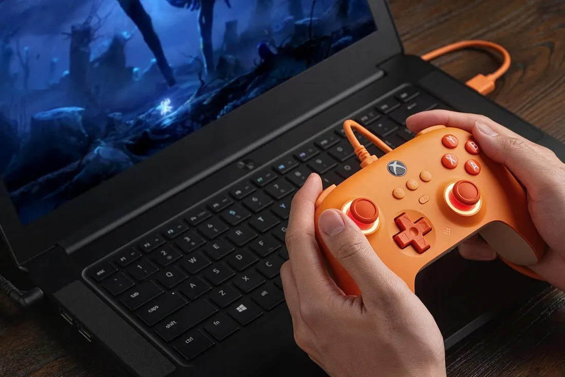 pad-przewodowy-8bitdo-ultimate-c-waga-z-opakowaniem-0-42-kg