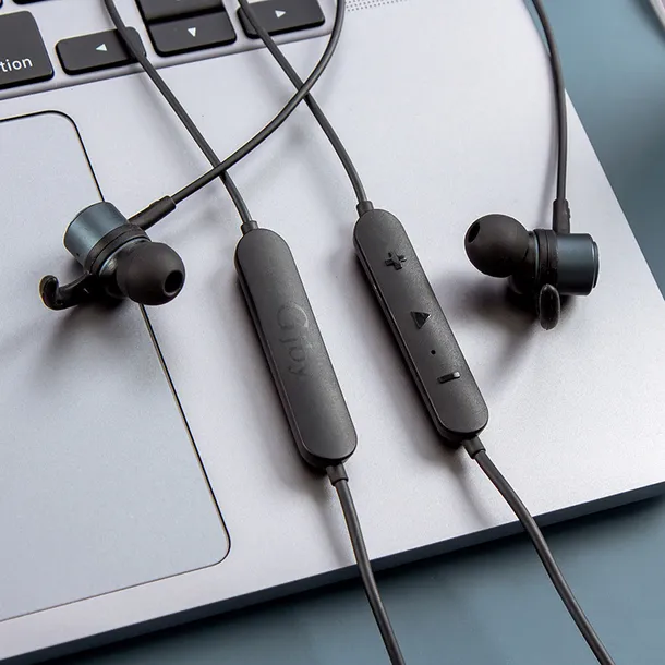 sluchawki-gjby-bluetooth-ca-115-biale-stan-opakowania-oryginalne