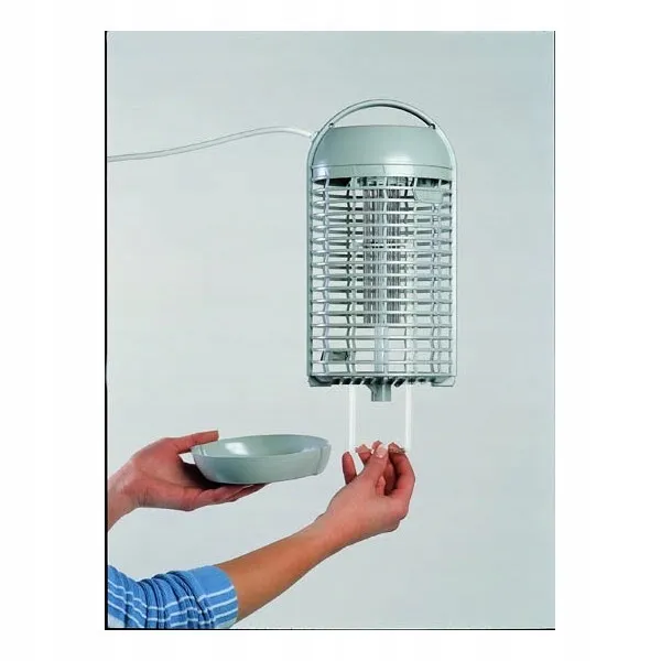 lampa-razaca-cri-cri-300n-zastosowanie-komarom-molom-muchom-osom
