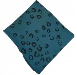 komin-cetki-na-butelkowej-zieleni