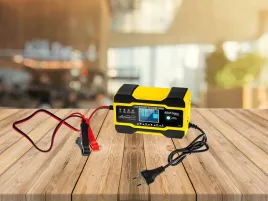 prostownik-uniwersalny-12-24v-5a-10a-wyswietlacz-lcd-4-tryby-kraftanddele