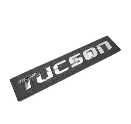 emblemat-znaczek-napis-do-tucson-tyl-klapa-chrom