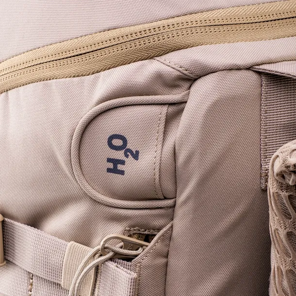 plecak-magnum-multitask-55-material-dominujacy-poliester