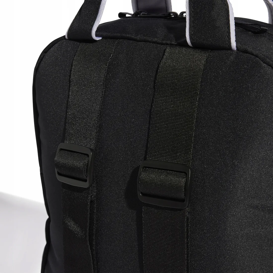 plecak-czarny-adidas-essentials-linear-je5646-stan-nowy