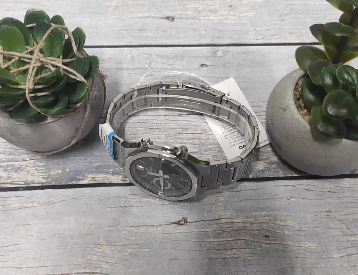 zegarek-casio-ecb-s10d-8aef-edifice-bluetooth-slim-meski-marka-casio-stan-nowy