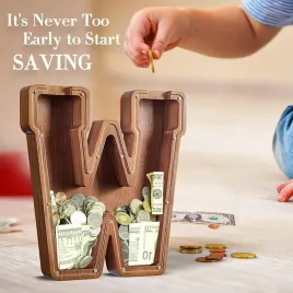 drewniana-skarbonka-duze-litery-skarbonka-naklejki