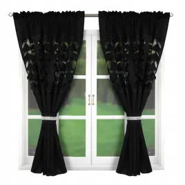 zaslona-salon-sypialni-cyrkonie-wycinana-laserowo-tasma-160x145-czarna