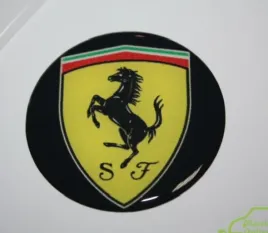 ferrari-naklejka-emblemat-felga-kolpak-56mm-zamiennik