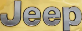 jeep-emblemat-napis-srebrny-z-czarna-obwodka