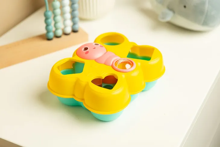 zabawka-edukacyjna-motylek-kod-producenta-toyz-9009