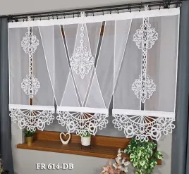 zestaw-2-panele-proste-i-panel-v-ka-z-bialym-dekorem-woal-110x130cm